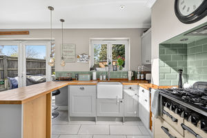 Photo 23- click for photo gallery